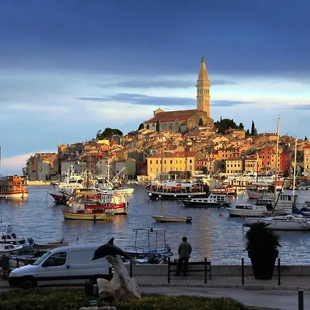 With A Parking Space - 16498 * Rovinj
